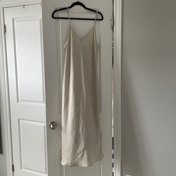 ARITZIA WILFRED FREE MAXI SLIP DRESS